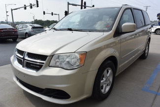 Used 2013 Dodge Grand Caravan SXT image 1
