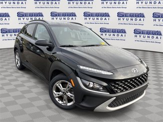 Certified 2022 Hyundai Kona SEL w/ Convenience Package image 1