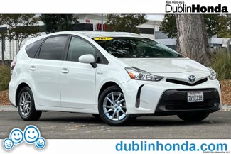Used 2017 Toyota Prius V Three image 1