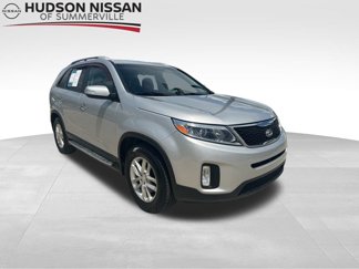 Used 2014 Kia Sorento LX image 1