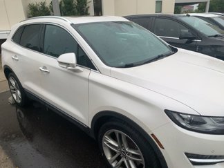 Used 2019 Lincoln MKC Reserve image 1
