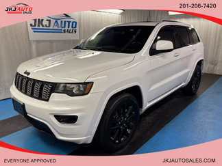 Used 2018 Jeep Grand Cherokee Altitude image 1