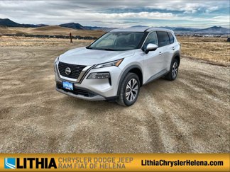 Used 2021 Nissan Rogue SV image 1
