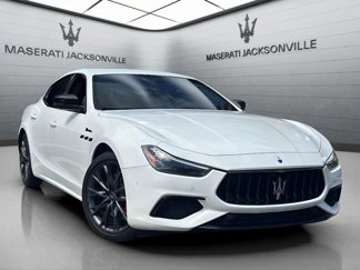 Used 2022 Maserati Ghibli Modena image 1