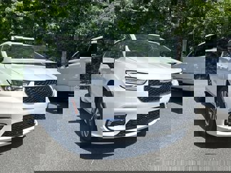 New 2025 Chrysler Pacifica Premium image 1