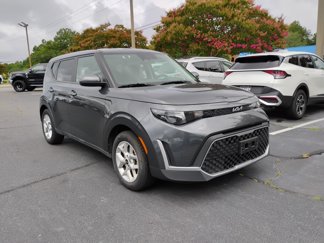 Used 2023 Kia Soul LX w/ Option Group 015 image 1