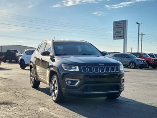 Used 2018 Jeep Compass Limited image 1