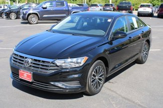 Used 2021 Volkswagen Jetta SE image 1