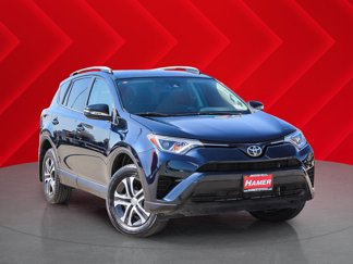 Used 2018 Toyota RAV4 LE image 1