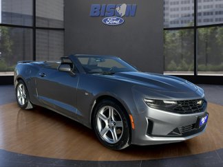 Used 2020 Chevrolet Camaro LT image 1