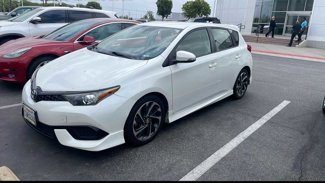 Used 2017 Toyota Corolla iM image 1