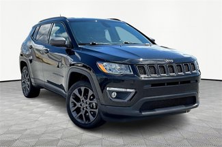 Used 2021 Jeep Compass Latitude image 1