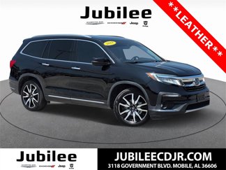 Used 2019 Honda Pilot Touring image 1