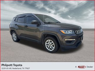 Used 2018 Jeep Compass Sport image 1