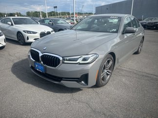 Used 2021 BMW 540i xDrive w/ Executive Package image 1