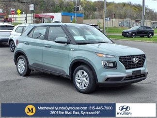 New 2025 Hyundai Venue SE image 1