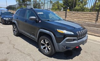 Used 2018 Jeep Cherokee Trailhawk image 1