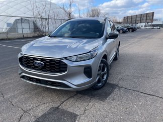 Used 2024 Ford Escape ST-Line image 1