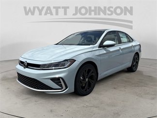 New 2025 Volkswagen Jetta SE image 1