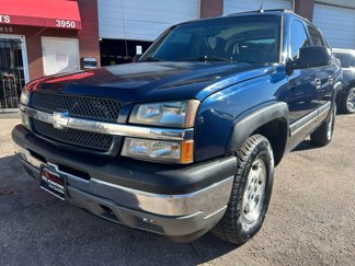 Used 2005 Chevrolet Avalanche LS w/ Onstar Plus Package image 1