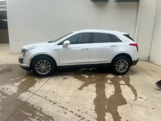 Used 2018 Cadillac XT5 Luxury w/ Driver Awareness Package image 1
