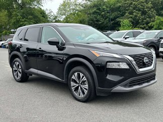 Used 2023 Nissan Rogue SV image 1