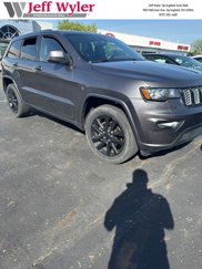 Used 2017 Jeep Grand Cherokee Altitude image 1