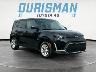 Used 2023 Kia Soul LX w/ LX Technology Package image 1