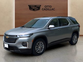 Used 2023 Chevrolet Traverse LT image 1