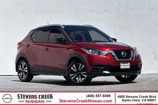 Used 2019 Nissan Kicks SV image 1