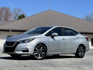 Used 2021 Nissan Versa SV image 1