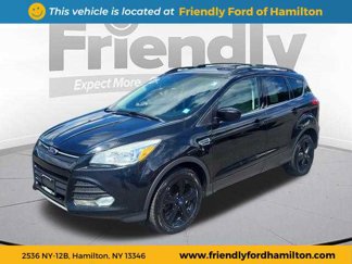 Used 2015 Ford Escape SE w/ Equipment Group 201A image 1