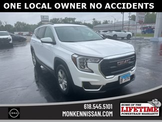 Used 2022 GMC Terrain SLE w/ Driver Convenience Package image 1
