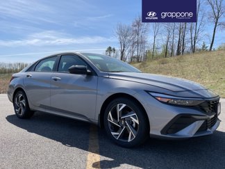 New 2025 Hyundai Elantra Sport image 1