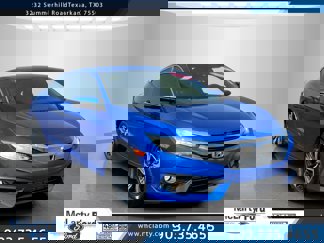 Used 2017 Honda Civic Touring image 1