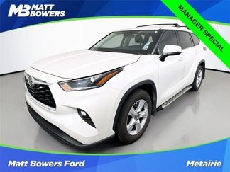 Used 2021 Toyota Highlander LE image 1