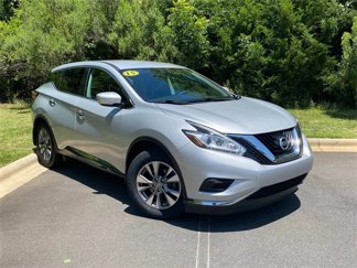 Used 2015 Nissan Murano S image 1