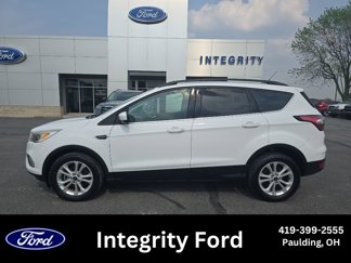 Used 2018 Ford Escape SE w/ Ford Safe & Smart Package image 1