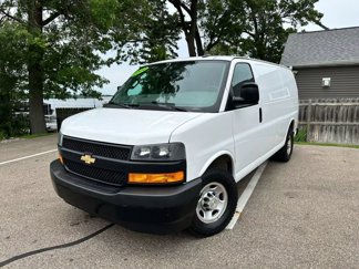 Used 2020 Chevrolet Express 2500 image 1