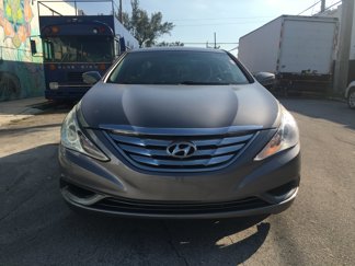 Used 2013 Hyundai Sonata GLS image 1