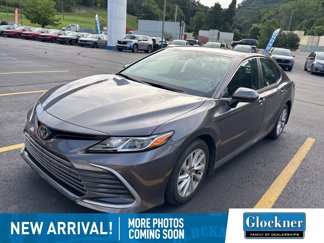 Used 2023 Toyota Camry LE image 1
