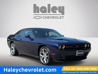 Used 2015 Dodge Challenger SXT Plus w/ Driver Convenience Group image 1