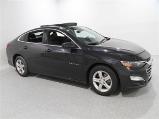 Certified 2022 Chevrolet Malibu LT image 1