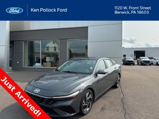 Used 2024 Hyundai Elantra Limited image 1