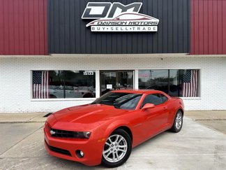 Used 2013 Chevrolet Camaro LT image 1