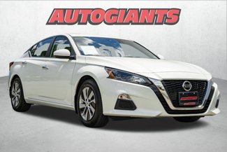 Used 2022 Nissan Altima 2.5 S image 1