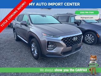 Used 2019 Hyundai Santa Fe SE image 1