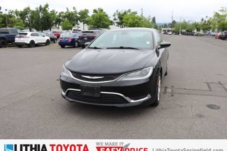 Used 2016 Chrysler 200 Limited w/ Convenience Group image 1