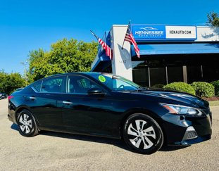 Used 2019 Nissan Altima 2.5 S image 1