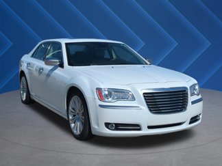 Used 2012 Chrysler 300 C Luxury Series w/ 19-Premium Speaker Group image 1